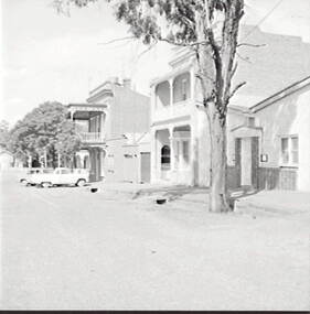 Negative - Rifle Brigade Hotel Bendigo, Allan Doney, 1950 -1970