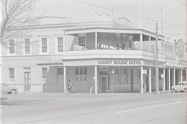 Negative - Court House Hotel Bendigo, Allan Doney, 1950 -1970