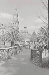Negative - Bendigo Creek Bridge - Post Office, Allan Doney, 1950 -1970