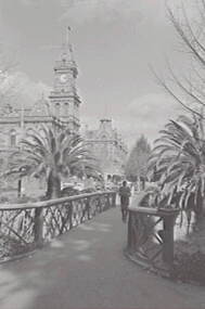 Negative - Bendigo Creek Bridge - Post Office, Allan Doney, 1950 -1970