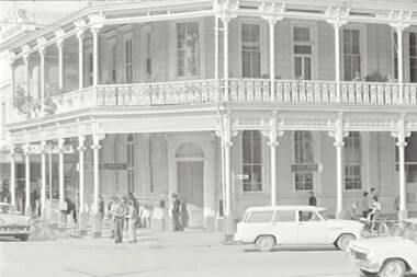 Negative - ANZ Bank Bendigo, Allan Doney, 1950 -1970