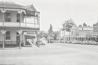 Negative - Victoria Hotel - Eaglehawk, Allan Doney, 1950 -1970