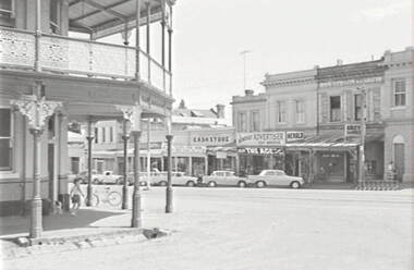 Negative - Victoria Hotel - Eaglehawk, Allan Doney, 1950 -1970
