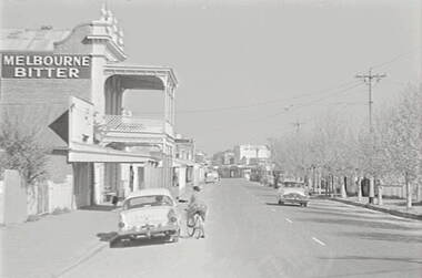 Negative - CBC Bank - View Street Bendigo, Allan Doney, 1950 -1970