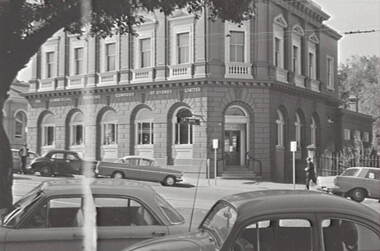 Negative - CBC Bank - View Street Bendigo, Allan Doney, 1950 -1970