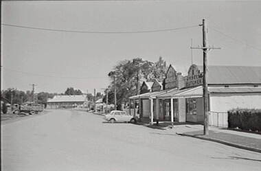 Negative - Murray Valley - Street, Allan Doney, 1950 -1970
