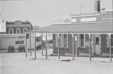 Negative - Maldon - Hotel, Allan Doney, 1950 -1970