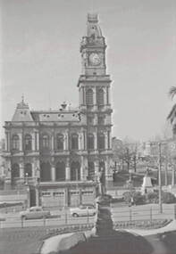 Negative - Post Office - Lansell statue Bendigo, Allan Doney, 1950 -1970