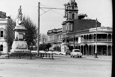 Negative - Gold Monument - School of Mines Bendigo - Black Swan Hotel Bendigo, Allan Doney, 1950 -1970