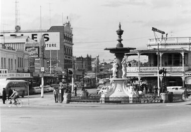Negative - Alexandra Fountain Bendigo - Mitchell Street - City Club Hotel, Allan Doney, 1950 -1970