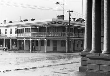 Negative - Town Hall - Metropolitan Hotel Bendigo, Allan Doney, 1950 -1970