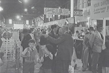 Negative - Bendigo Show 1954 - Cohn's Display and Crowds, Allan Doney, 1950 -1970