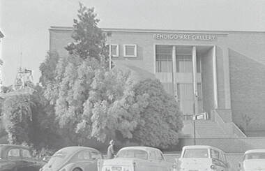 Negative - View Street Bendigo Art Gallery, Allan Doney, 1950 -1970