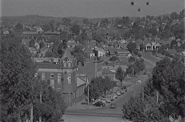 Negative - Short Street Bendigo, Allan Doney, 1950 -1970