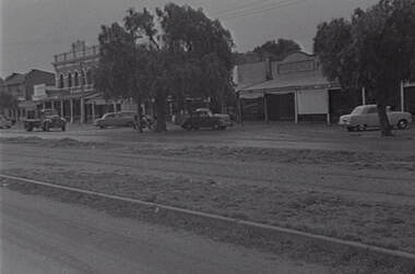 Negative - Charlton, Wycheproof, Sea Lake, Ouyen - Street, Allan Doney, 1950 -1970