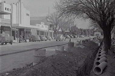 Negative - Charlton, Wycheproof, Sea Lake, Ouyen - Street, Allan Doney, 1950 -1970