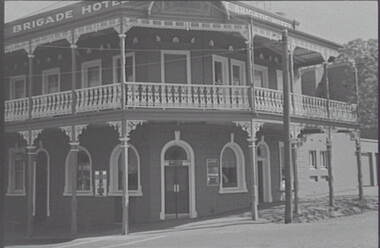 Negative - Iron Lacework - Rifle Brigade Hotel Bendigo, Allan Doney, 1950 -1970