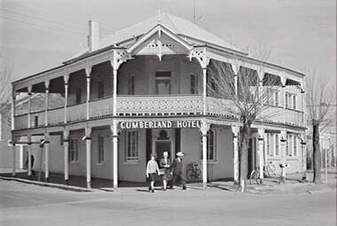 Negative - Iron Lacework - Cumberland Hotel Bendigo, Allan Doney, 1950 -1970
