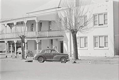 Negative - Iron Lacework - Cumberland Hotel Bendigo, Allan Doney, 1950 -1970