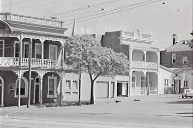 Negative - Iron Lacework - Rifle Brigade Hotel Bendigo, Allan Doney, 1950 -1970