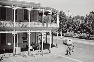 Negative - Iron Lacework - Bank of Australasia Bendigo, Allan Doney, 1950 -1970
