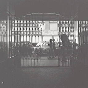 Negative - Walk Gates - Mitchell Street Bendigo - Morley Johnson’s, Allan Doney, 1950 -1970