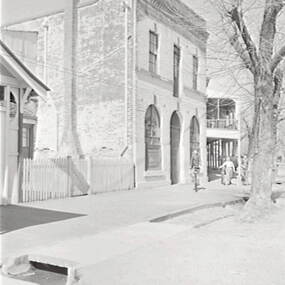 Negative - Farmers Lane Bendigo - Ramblers Club, Allan Doney, 1950 -1970