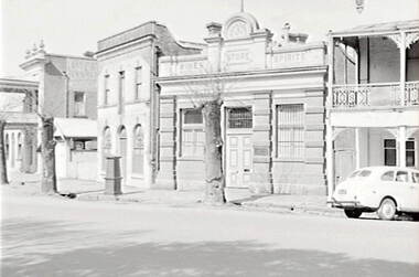 Negative - Howard Place - Bendigo Businesses, Allan Doney, 1950 -1970