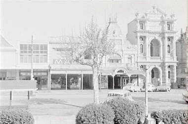 Negative - Pall Mall Bendigo - Maples - Bennett’s Arcade Bendigo - National Bank, Allan Doney, 1950 -1970