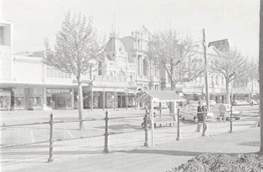 Negative - Pall Mall Bendigo - Maples - Bennett’s Arcade Bendigo - National Bank, Allan Doney, 1950 -1970