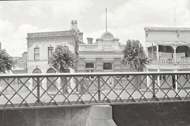 Negative - Bendigo Creek Bridge - Howard Place, Allan Doney, 1950 -1970