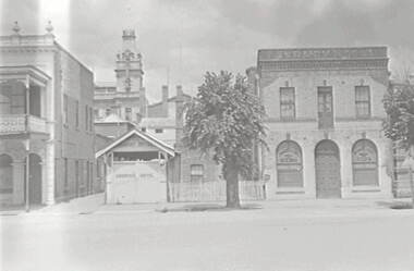 Negative - Lamsey Herbalist - Farmers Lane Bendigo - Ramblers Club, Allan Doney, 1950 -1970