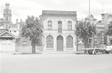 Negative - Howard Place - Bendigo Businesses - Ramblers Club, Allan Doney, 1950 -1970