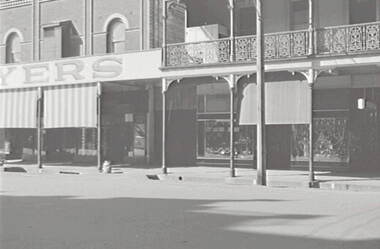 Negative - Williamson Street Bendigo- Myers, Allan Doney, 1950 -1970