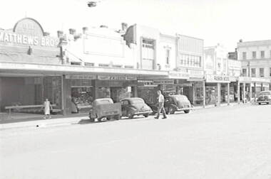 Negative - Hargreaves Street Bendigo - Matthews Bros - Leech’s - Kerr’s, Allan Doney, 1950 -1970