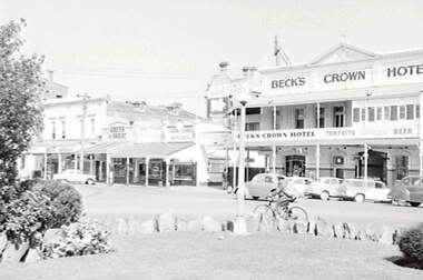 Negative - Hargreaves Street Bendigo - Becks Crown Hotel, Allan Doney, 1950 -1970