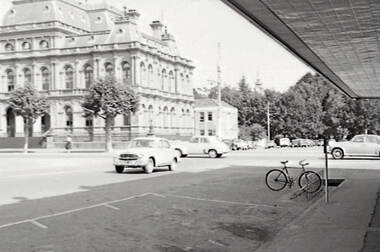 Negative - Bull Street Bendigo - Law Courts Bendigo - Police Station, Allan Doney, 1950 -1970