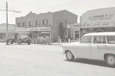 Negative - Mitchell Street Bendigo - Howard Electrical - Wilkinson Estate Agents, Allan Doney, 1950 -1970