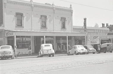 Negative - Mitchell Street Bendigo - Butcher - Rechter's, Allan Doney, 1950 -1970