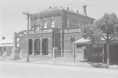 Negative - Dunolly - Street - Town Hall, Allan Doney, 1950 -1970