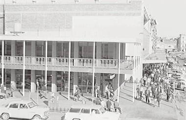 Negative - Iron Lacework - ANZ - Bendigo - Pall Mall Bendigo, Allan Doney, 1950 -1970