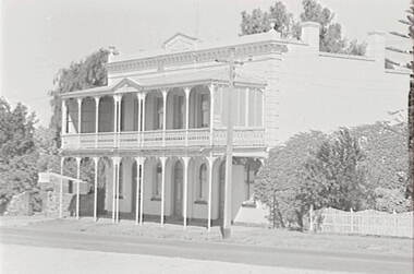 Negative - Iron Lacework - Verandah - Gold Mines Hotel Bendigo, Allan Doney, 1950 -1970