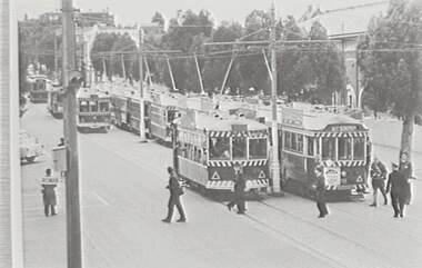 Negative - Early Bendigo trams - View Street Bendigo, Allan Doney, 1950 -1970