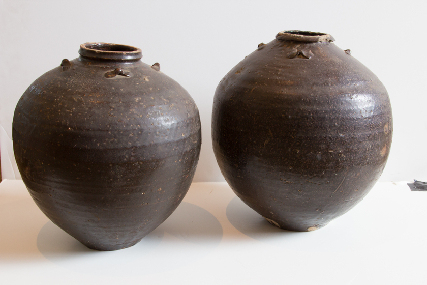 Two earthenware jars