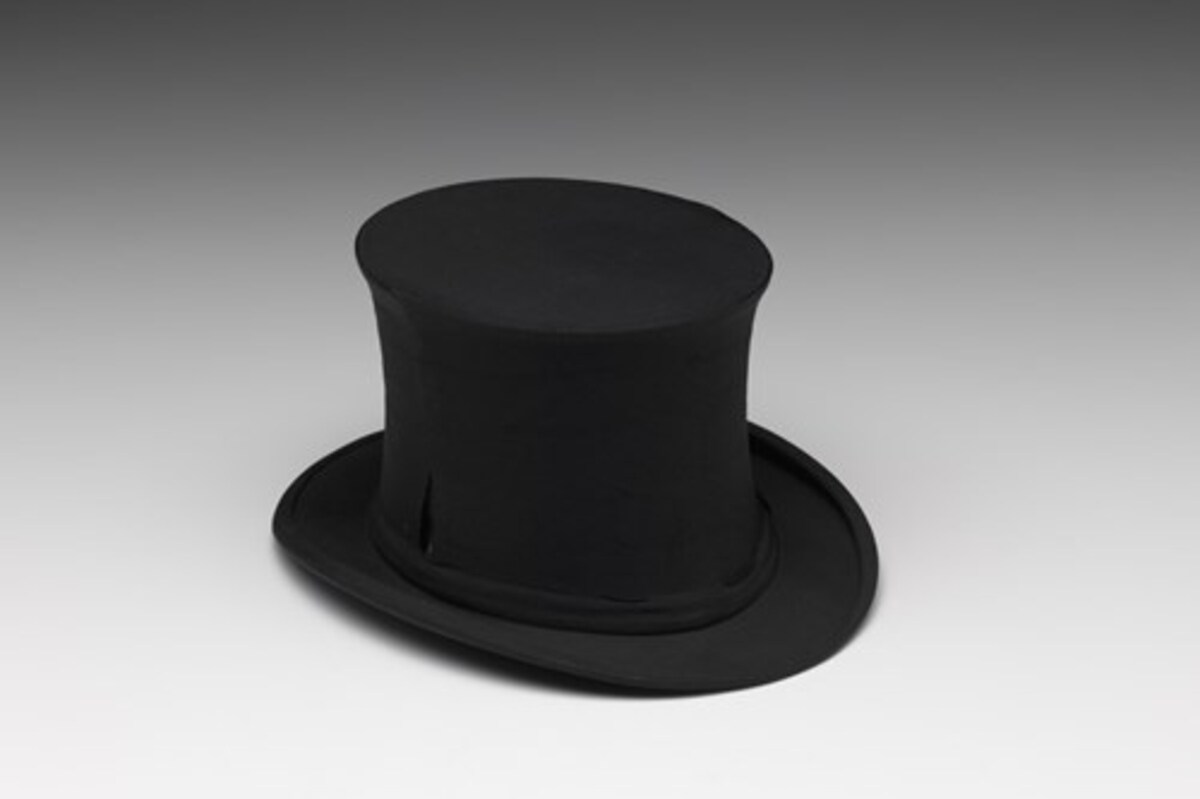 collapsible opera hat